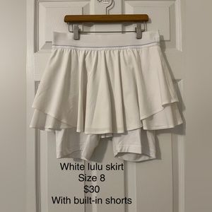 Lululemon White Court Rival High Rise Skirt Size 8